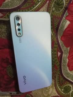 vivo s1 4/128 with box only sale