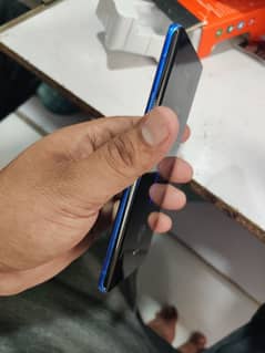OnePlus 8 pro 12/256