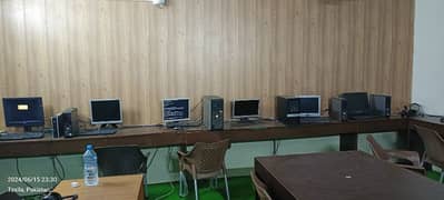 6 desktops,9 laptops in very good condition office used