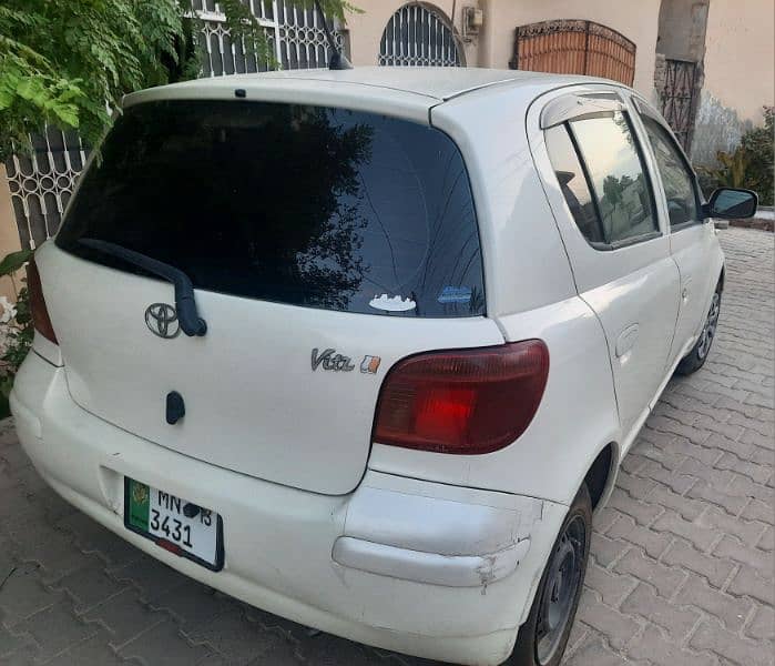 TOYOTA VITZ MODEL 2004/2013 18