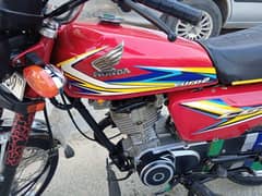 Honda CG125 2019 Lahore Number Original Condition Decoments clear