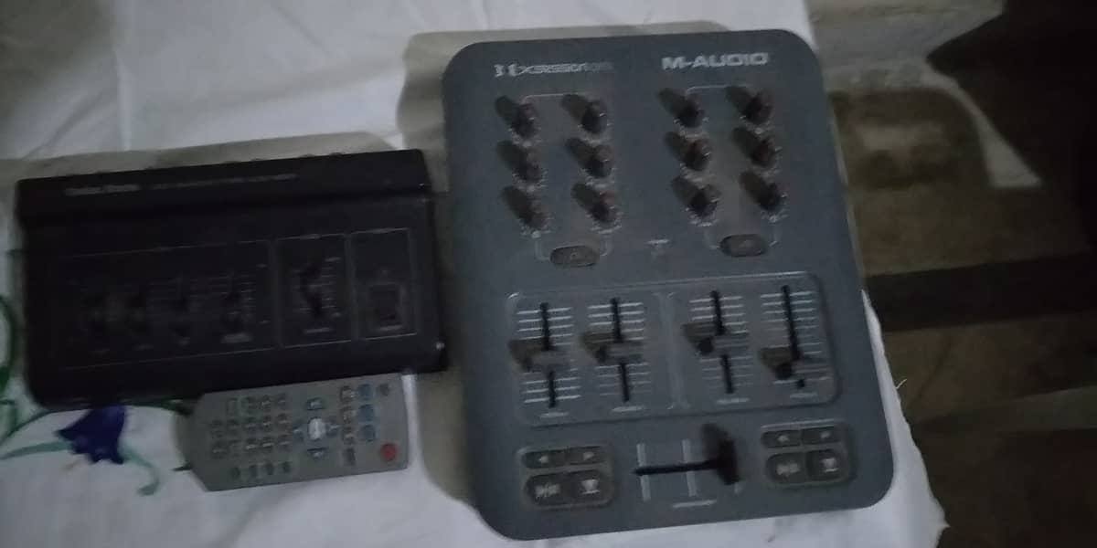 Imported  computet Audio mixers 4