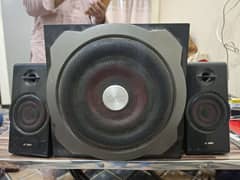 P&D SUBWOOFERS BAAS BOOSTER USED LIKE NEW