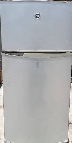 Pel medium size fridge refrigerator