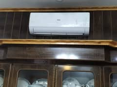 haier spil AC 1 ton less electricity in a good condition
