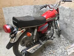 Honda 125 Model 2013 Good condition just Buy and drive no works