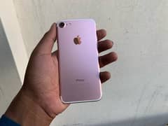 iPhone 7 32GB 4Month Sim Time available