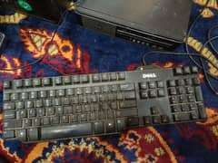 2 GB Ram and 250 ROm Hp CPU for sale with muse and keyboard free