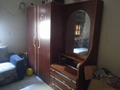 Cupboard Almari Wardrobe for Urgent Sale