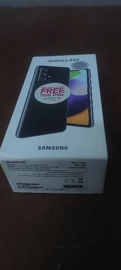 Samsung A52  ( with box )
