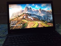 Core i5 8th generation 8/256 with touchscreen condition 10/10