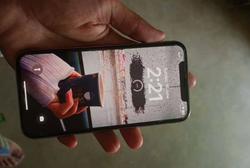 Iphone X (64GB PTA ) | 10/10 Condition| With Box with Free Back Cover 0