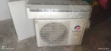 Gree Inverter G10 Air Conditioner 1.5 Ton  Black & Grey (GS-18CITH18G)