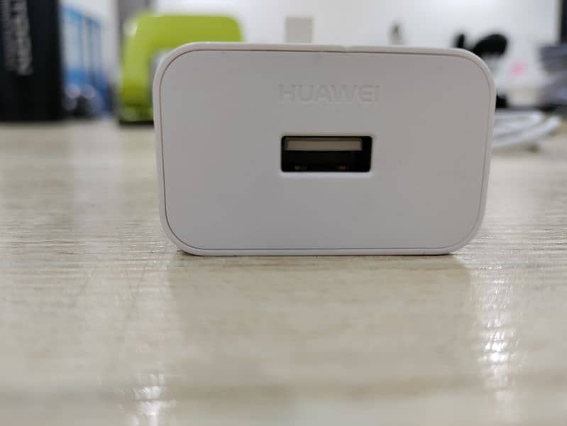 Huawei P30 pro 40w charger with cable 200% original box pulled 1