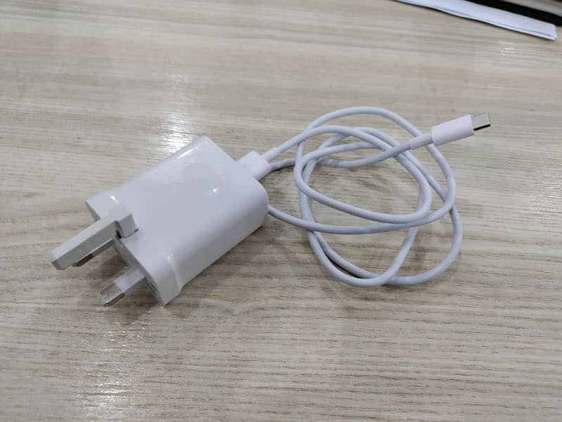 Huawei P30 pro 40w charger with cable 200% original box pulled 4