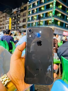 IPHONE XR 64gb approved