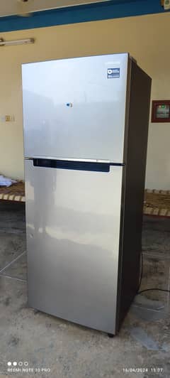 Samsung Refrigerator - Excellent Condition, Great Price!