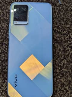 vivo y21 4ram 64gb box and charge sath hy condition 10/9