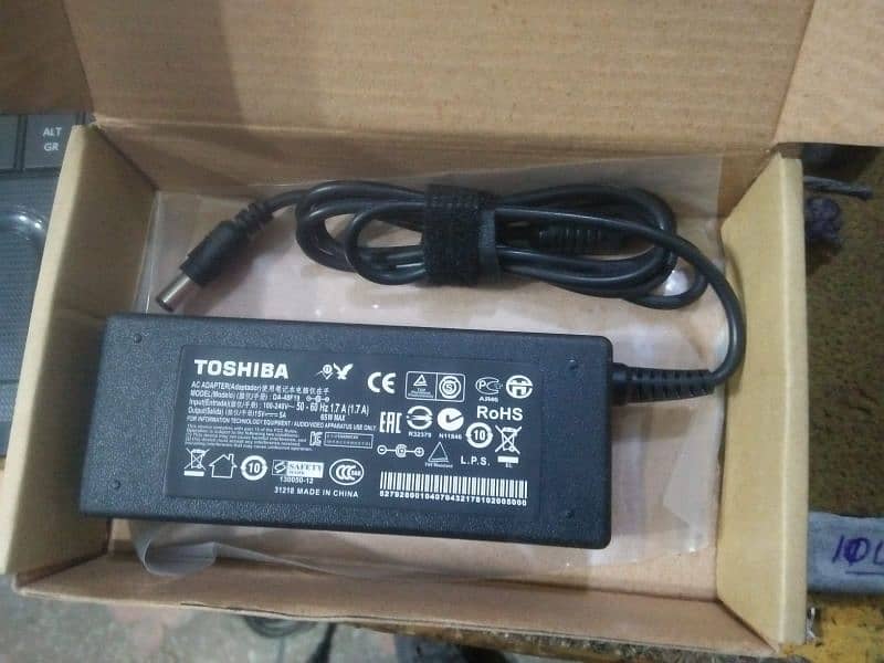 Laptop Charger dell hp lenovo toshiba acer samsung sony available 11