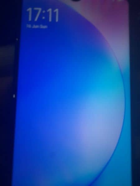 A Vivo Mobile phone Y17  8 GB /  256 GB. 3