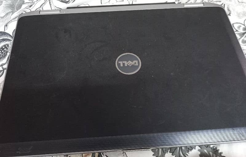 Dell Latitude e6520 core i5 2nd Generation 2