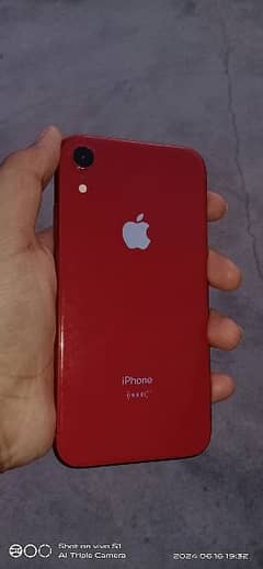 8.5/10 iphone xr 64gb With tutone and faceid Jv sim time available
