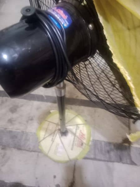 Brand New Hino Table Fan 3