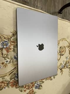 MacBook M1 Pro 16 inch Non Active