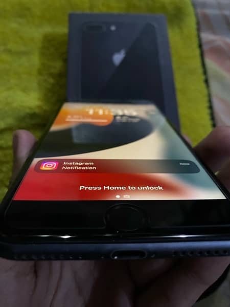 iPhone 8 Plus 256gb official PTA Approved 2