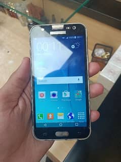 Samsung phone j5