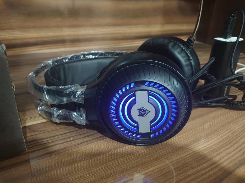 Nubwo N-Pro Gaming RGB Headset 4