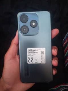 Tecno 10c 4 ,128 in a very good condition contact Whatsapp03166513208