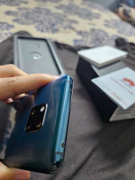 Huawei Mate 20 Pro ( READ AD ) 4