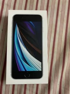 iphone Se 64gb pta approved with Box