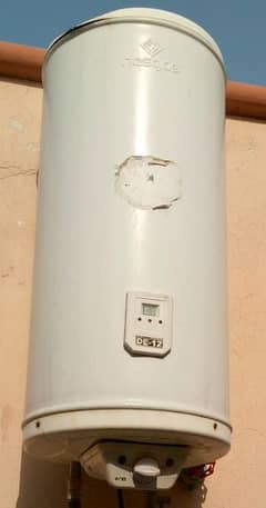 geyser for sale excellent working condition no electric fault.