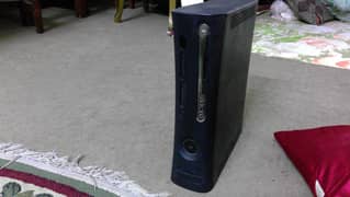 XBOX 360 CONSOLE 100 GAMES PRE-INSTALLED