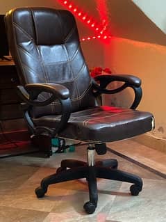 Office chair for dale