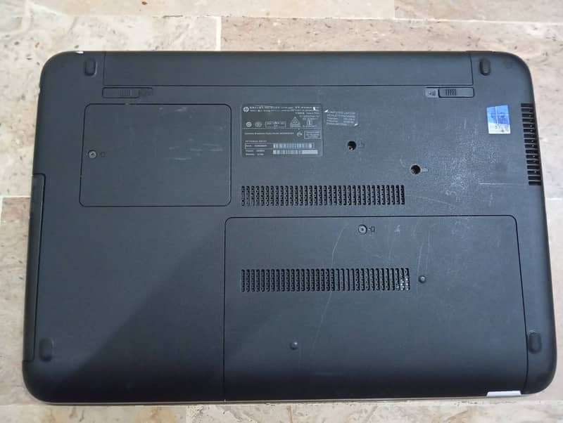 Hp ProBook 450 g3. core i5 (6th generation)08gb Ram,1 TB hard drive 2