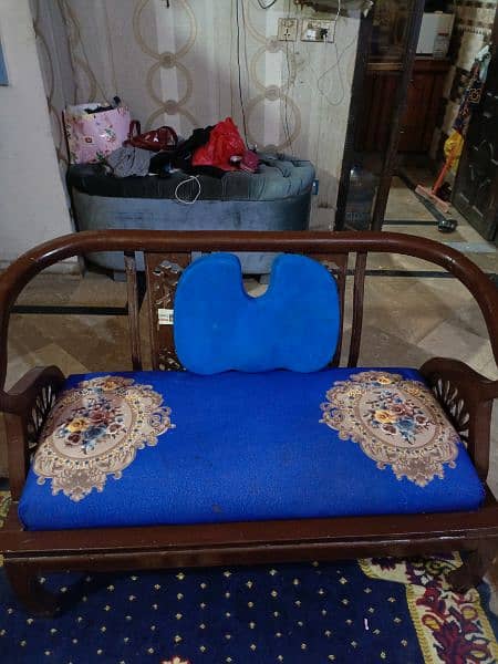 sofa 4 seater Chinese 1