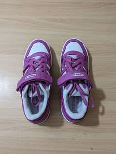 addidas orignal sneakers for sale brand new
