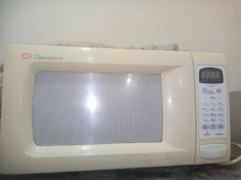 Dawlance full size microwave with grill/03164516319 0