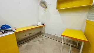 2000 square feet furnish office for rent in faisal town very hot location for software house call center company office