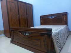 Bed King size in Good Condition