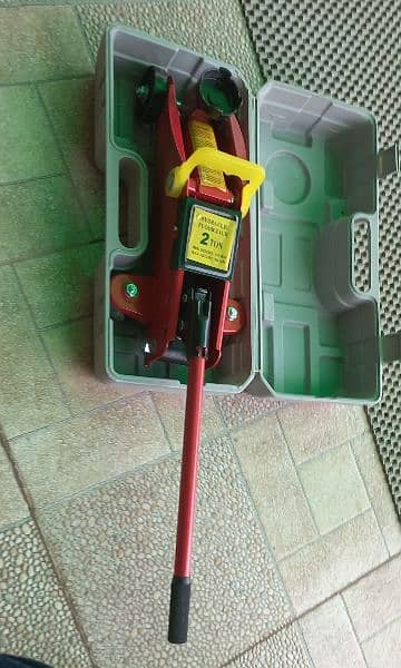 2 ton Trolly Hydraulic Jack with Brief case 2