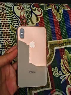 I phone xs Gold color condition 10/10 non ptA 64GB water pack