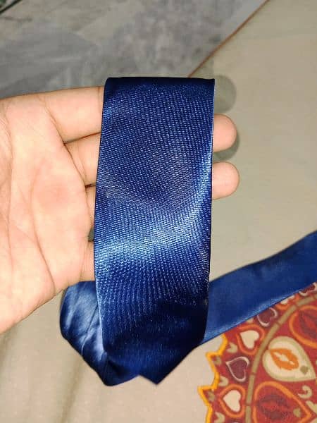 shining blue tie 1