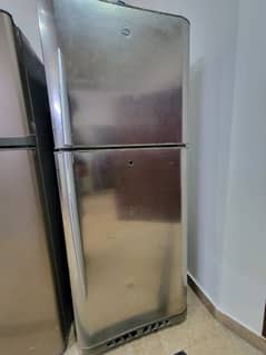 Pel Refrigerator Needs to sell ASAP.