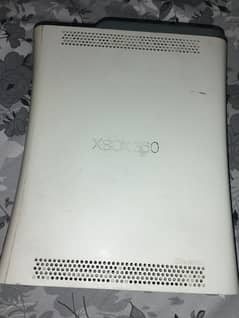 xbox 360 for sale with 2 controllers