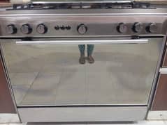 Cooking Range with excellent condition