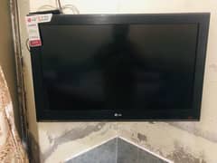 LG LCD 32 inch for sale